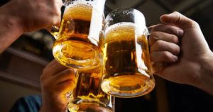 Za sve ljubitelje piva.10 RAZLOGA ZAŠTO MOŽETE PITI PIVO